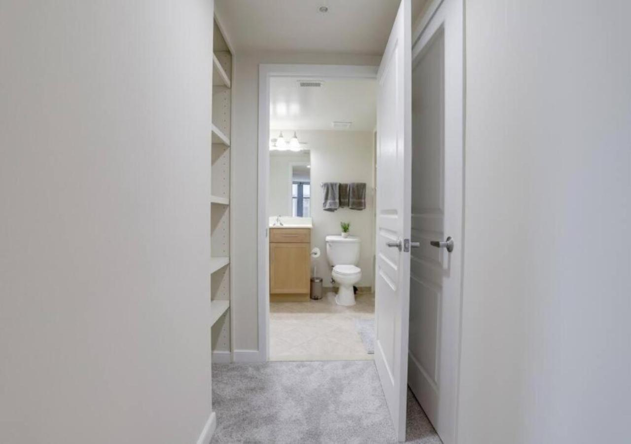 Splendid 2 Bedroom Condo At Pentagon City Arlington Zewnętrze zdjęcie